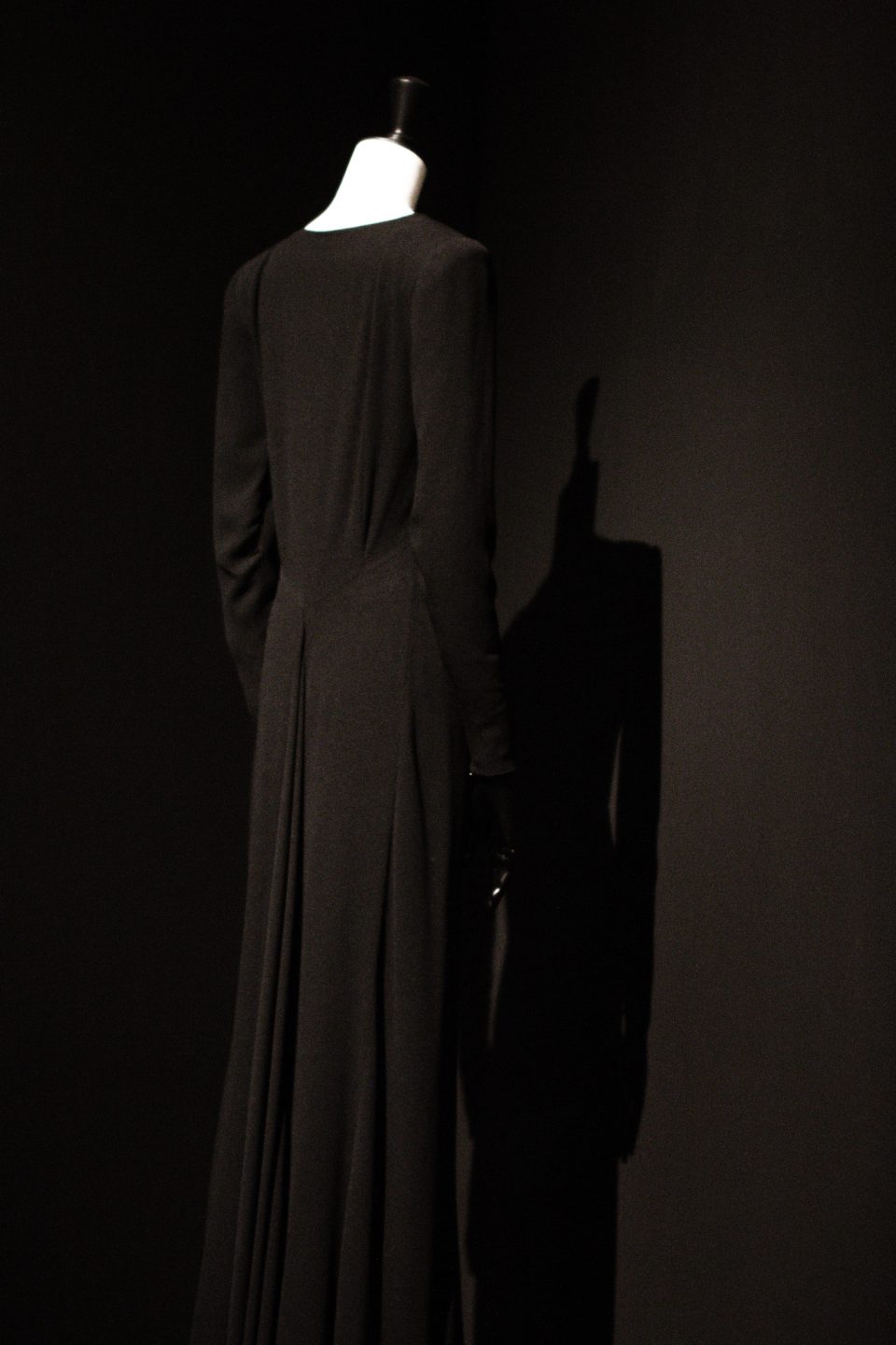 Balenciaga "L'Oeuvre au Noir" exhibition at Musée Bourdelle Balenciaga "L'Oeuvre au Noir" exhibition at Musée Bourdelle